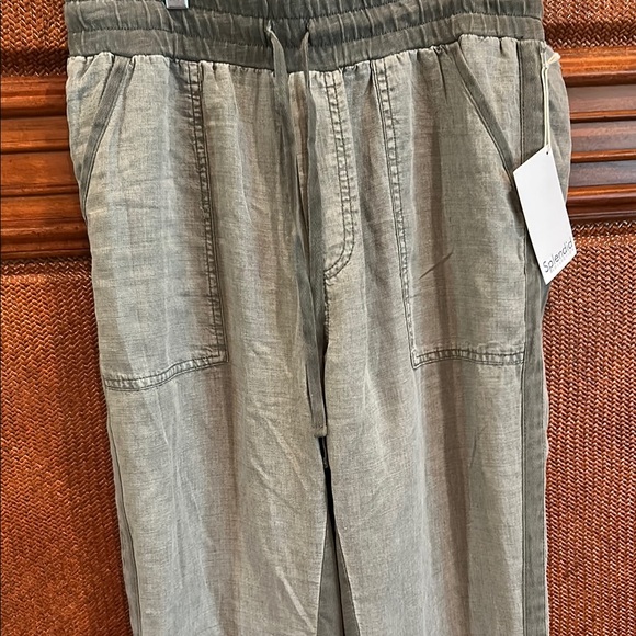 Splendid Gray Jogger Sweatpants with Drawstring Waist - Picture 5 of 8